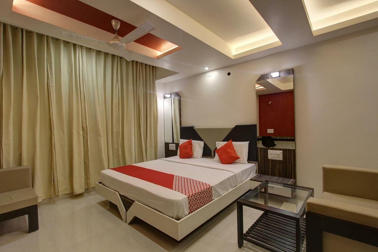 Oyo 39568 Alekha Gateway Hotel Sirsi Bagian luar foto