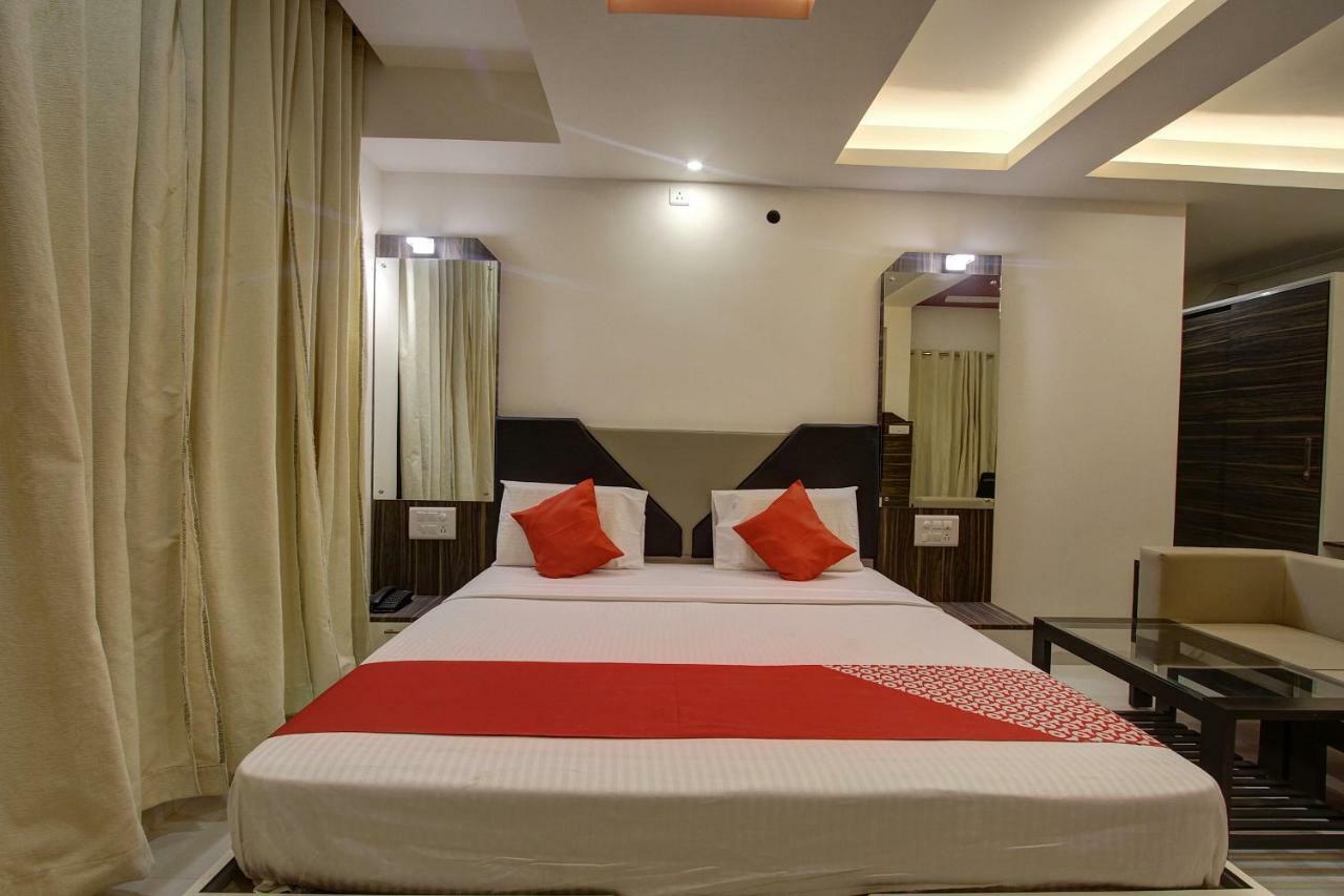 Oyo 39568 Alekha Gateway Hotel Sirsi Bagian luar foto