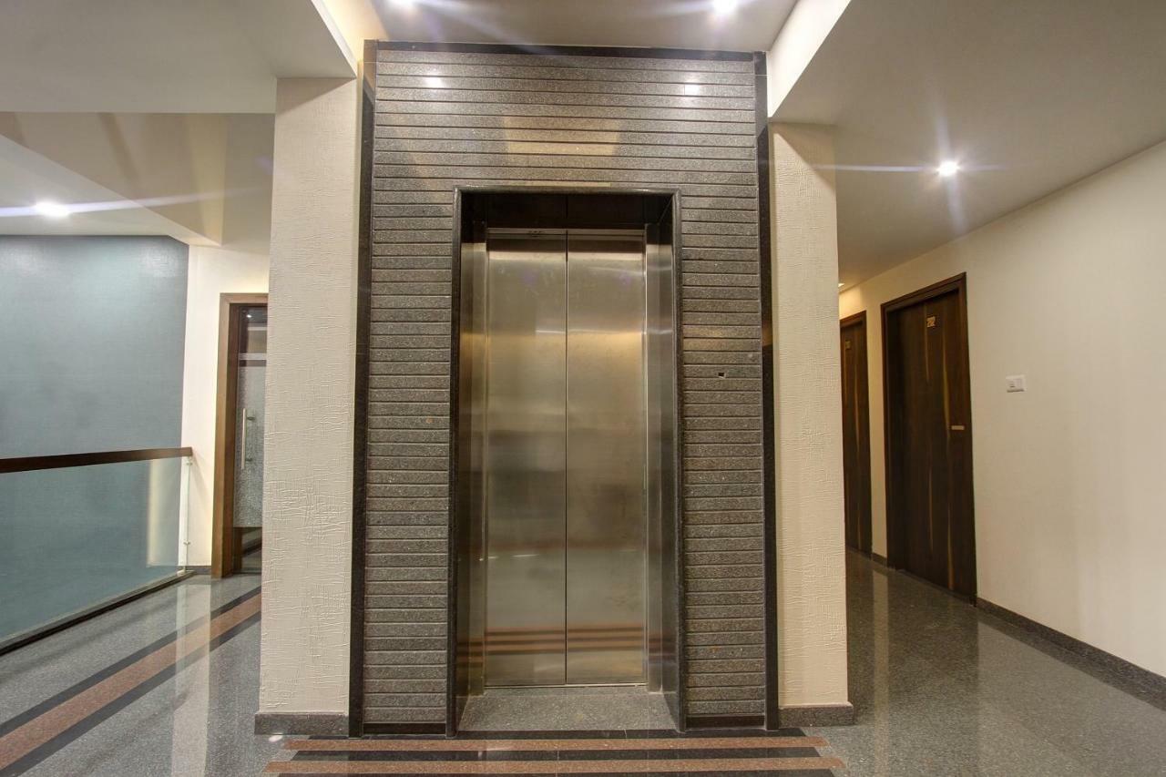 Oyo 39568 Alekha Gateway Hotel Sirsi Bagian luar foto