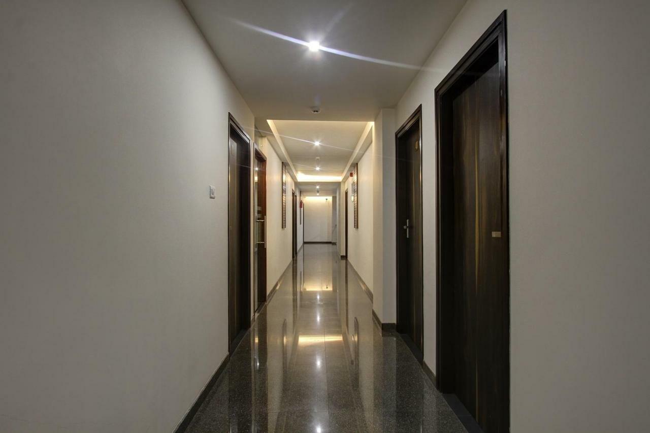 Oyo 39568 Alekha Gateway Hotel Sirsi Bagian luar foto